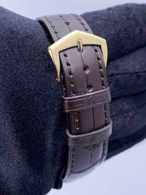 Patek Philippe Calatrava 5196J-001 Image 5